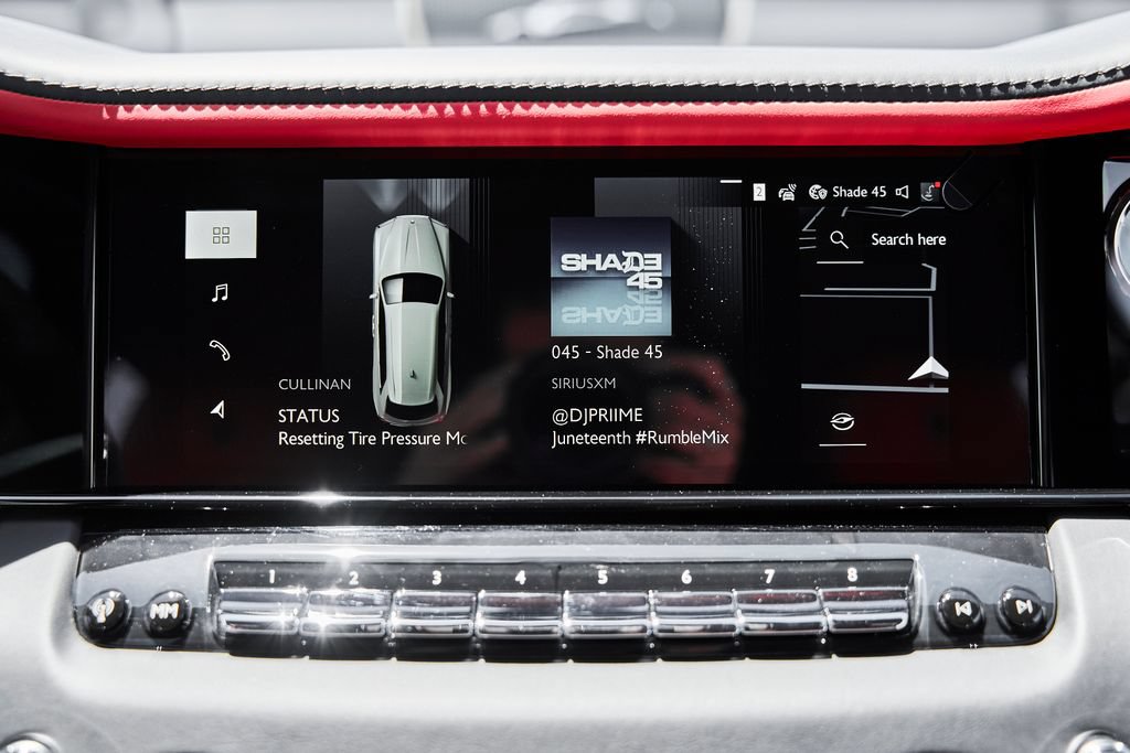 Used 2026 Rolls-Royce Cullinan AWD/4WD image 83