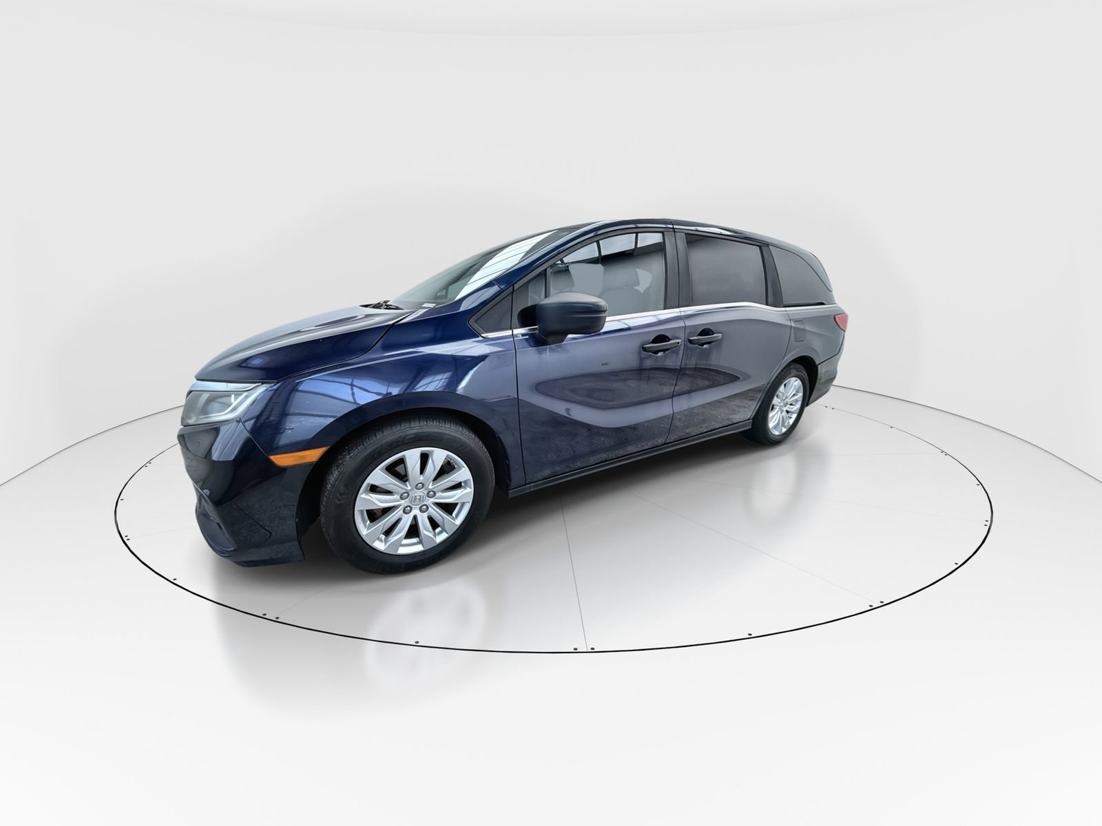 Used 2018 Honda Odyssey LX image 4