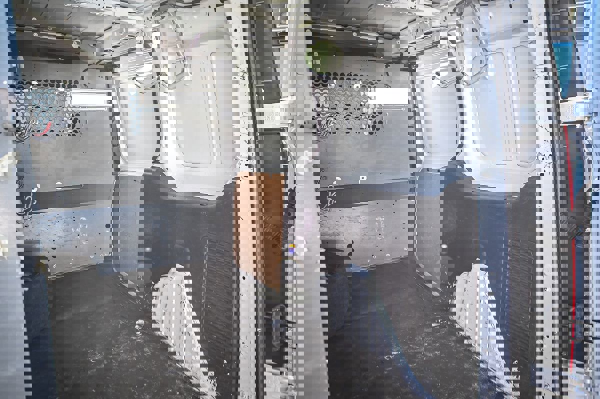 Used 2014 Ford Transit Connect XLT image 16