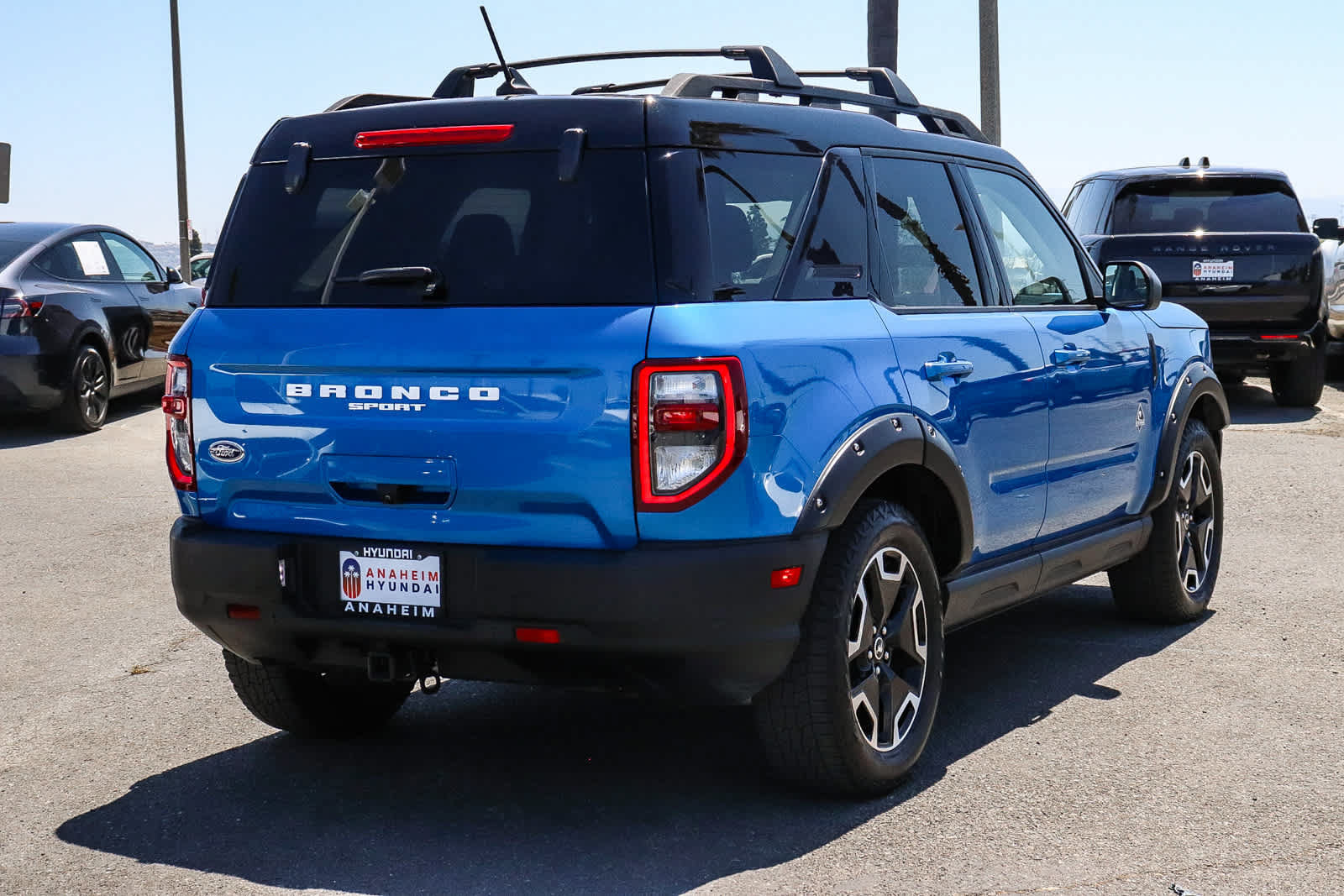 Used 2022 Ford Bronco Sport Outer Banks w/ Tech Package AWD/4WD image 6