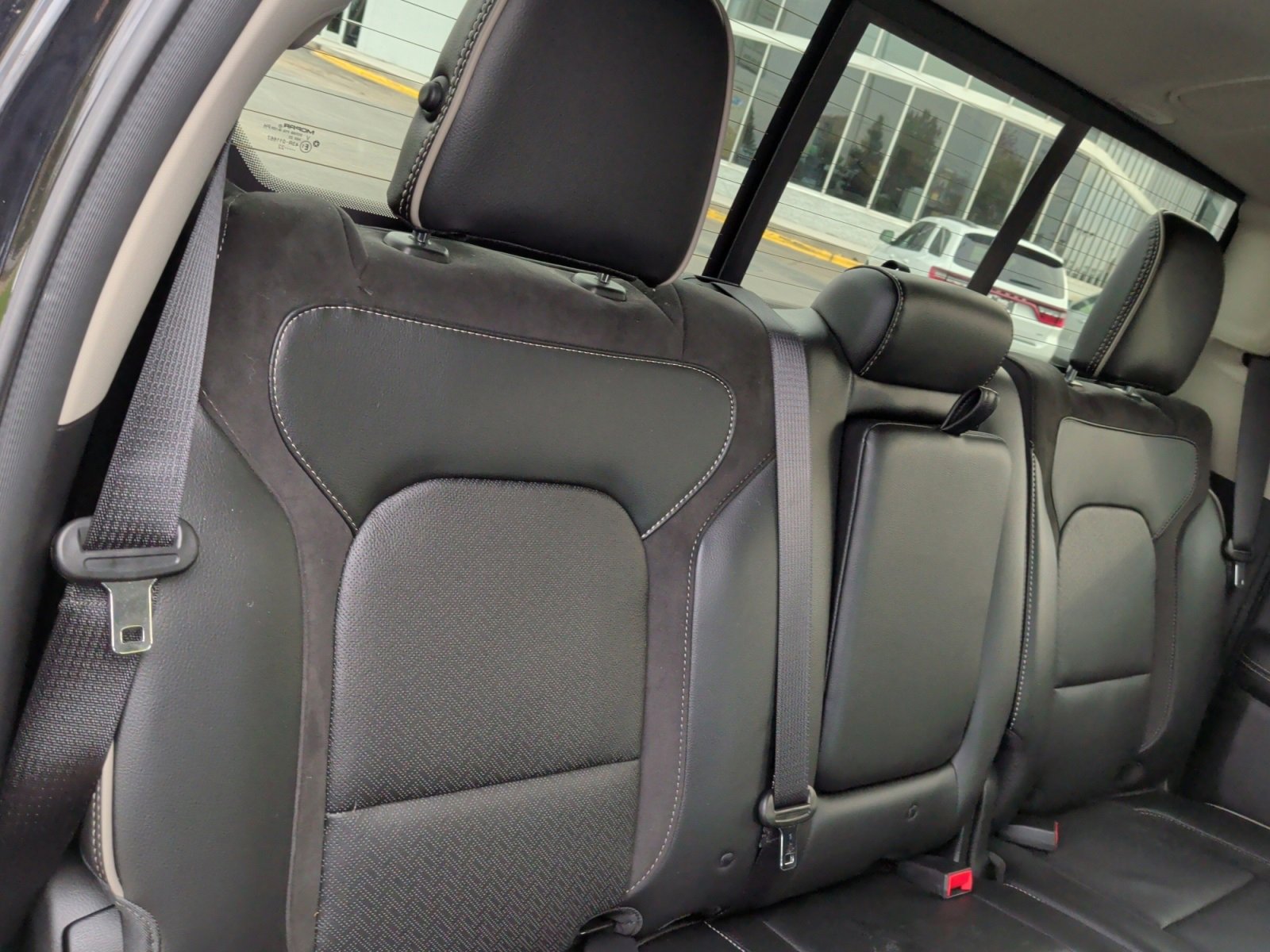 Used 2022 RAM 1500 Laramie image 27