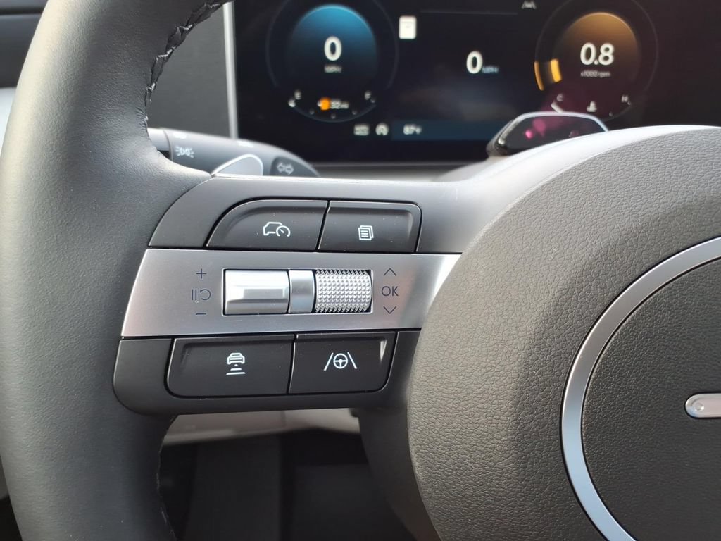 New 2026 Hyundai Tucson Limited FWD image 18
