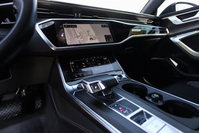 Used 2021 Audi A7 e Prestige w/ Prestige Package image 40