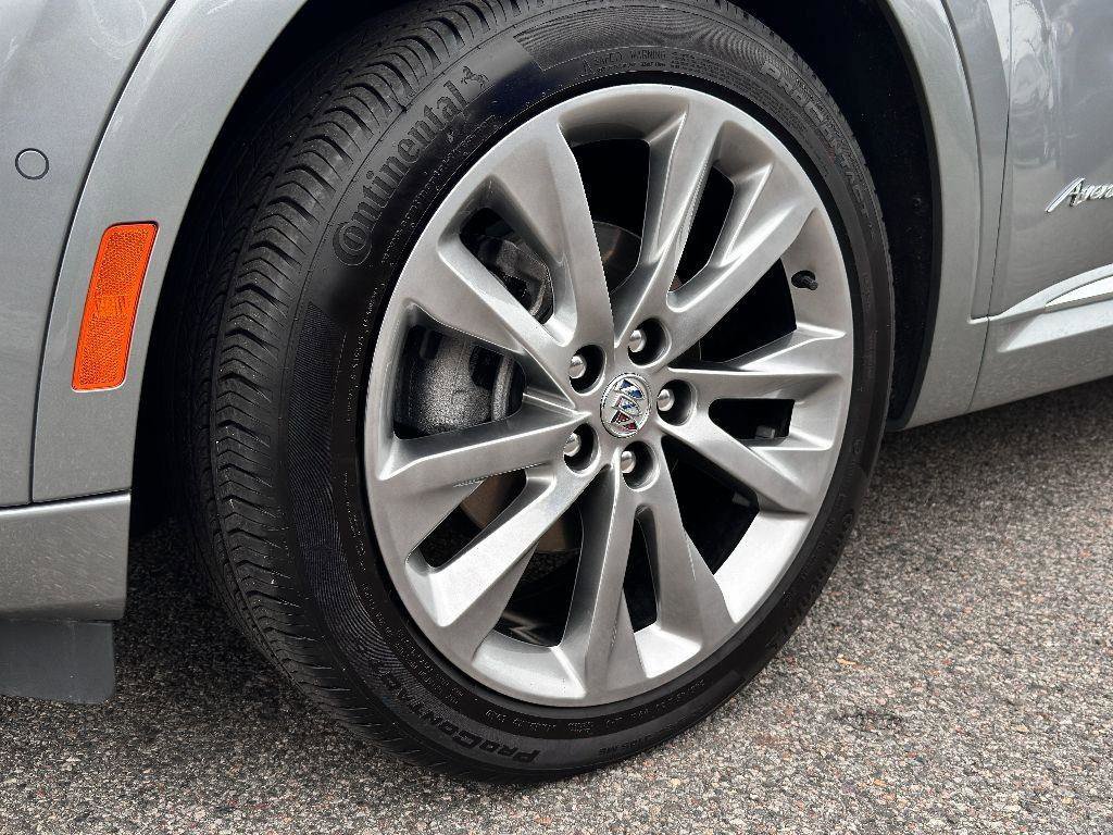 Used 2023 Buick Envision Avenir image 15