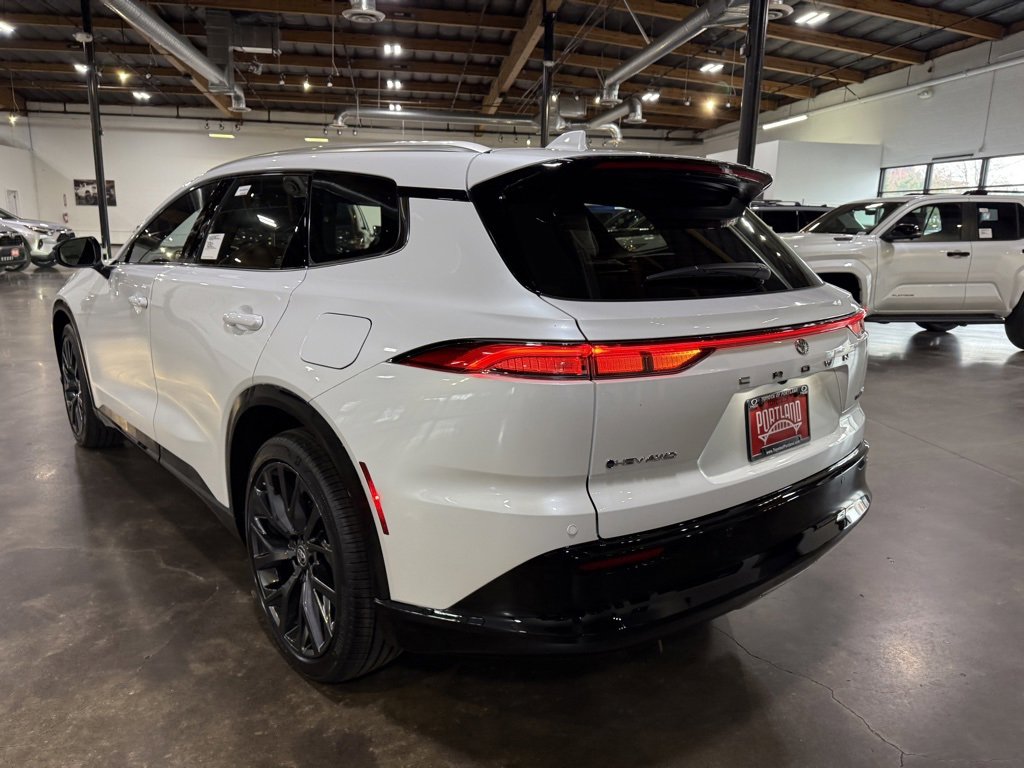 New 2025 Toyota Crown Signia Limited image 6