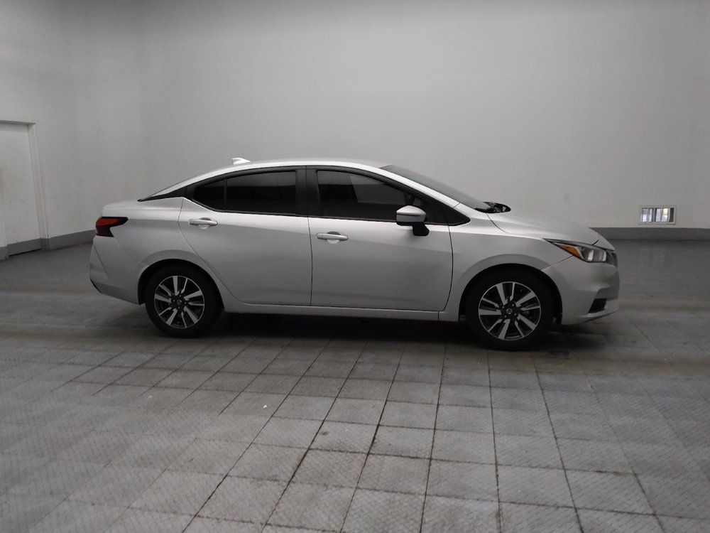 Used 2021 Nissan Versa SV FWD image 11