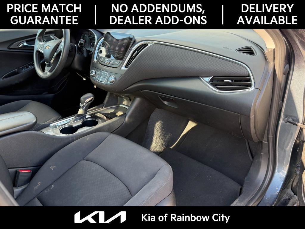 Used 2021 Chevrolet Malibu LT image 21