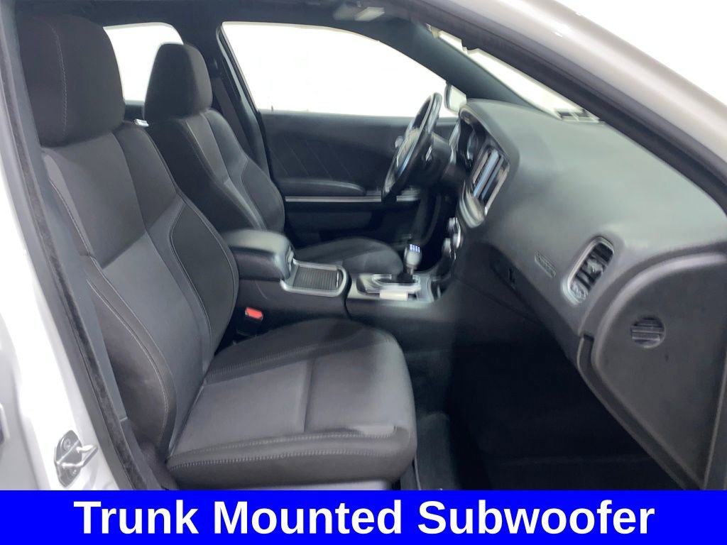 Used 2021 Dodge Charger SXT w/ Driver Convenience Group image 11