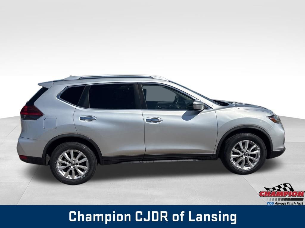 Used 2019 Nissan Rogue SV FWD image 9