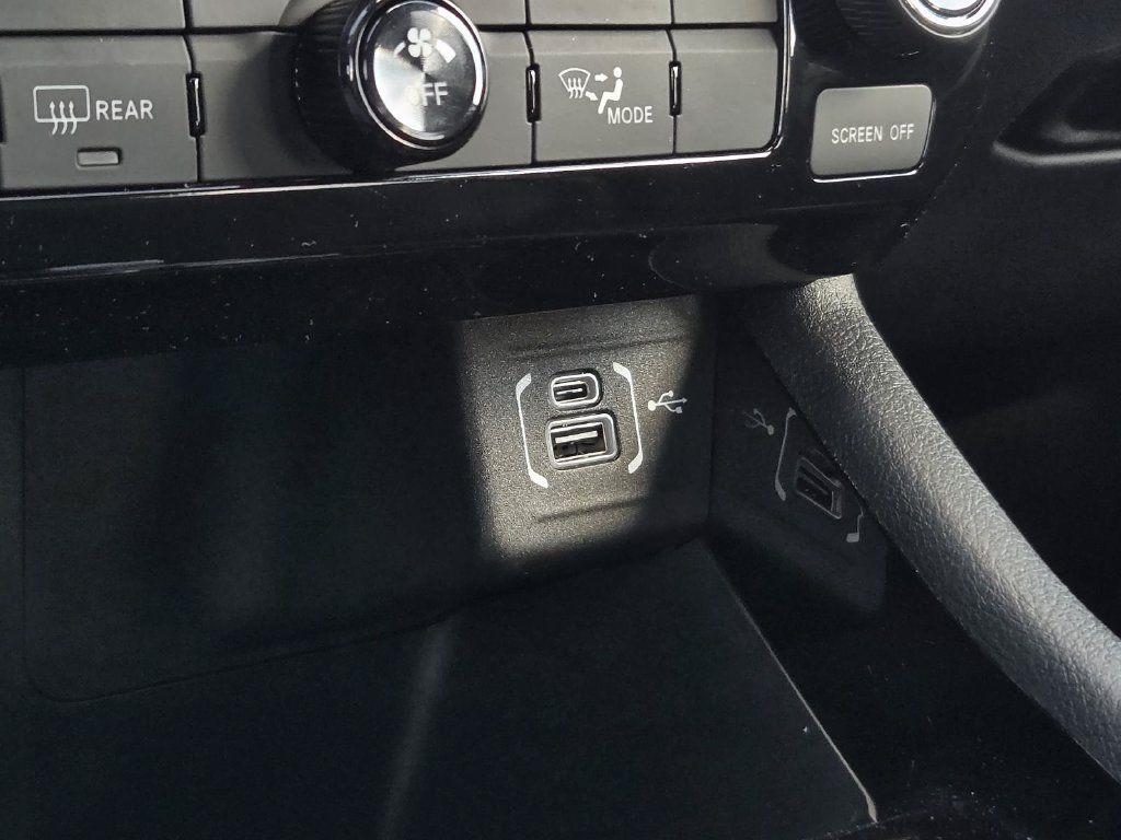 New 2027 Jeep Compass Latitude AWD/4WD image 17