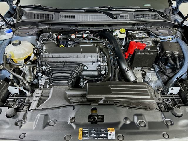 Used 2025 Lincoln Corsair AWD image 33