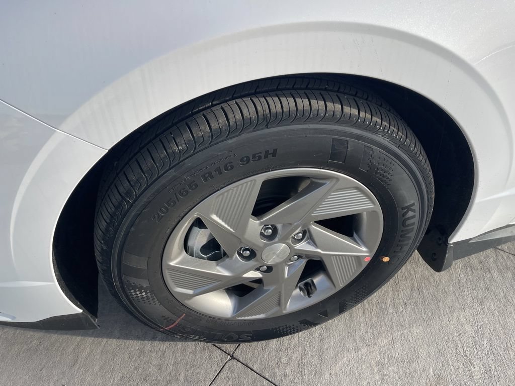 New 2026 Hyundai Sonata SE FWD image 9