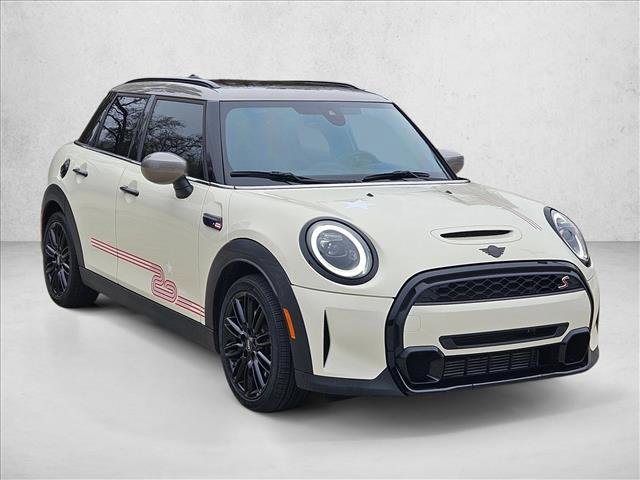 Certified 2023 MINI Cooper S image 3