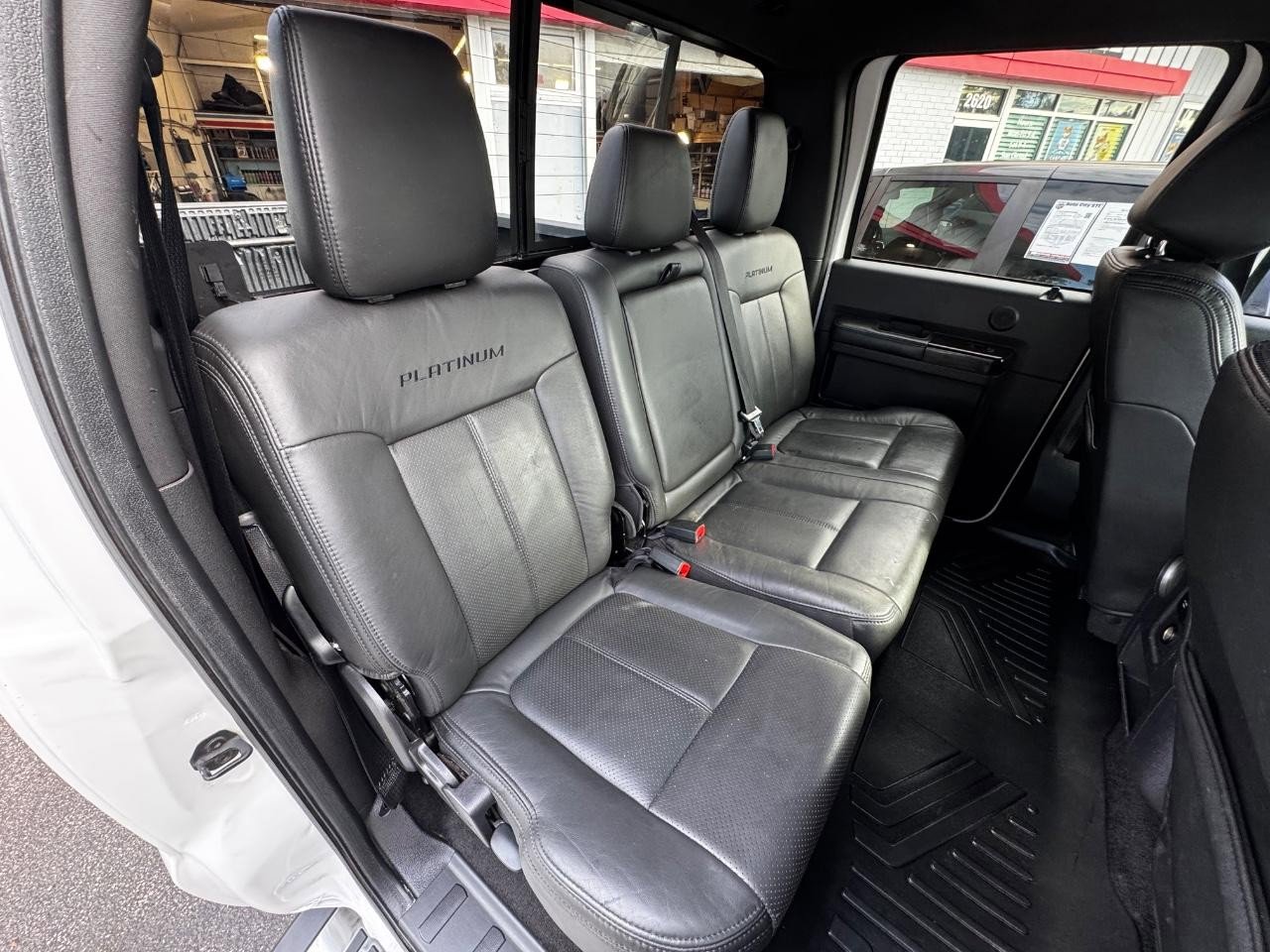Used 2015 Ford F250 Platinum w/ FX4 Off-Road Package image 10