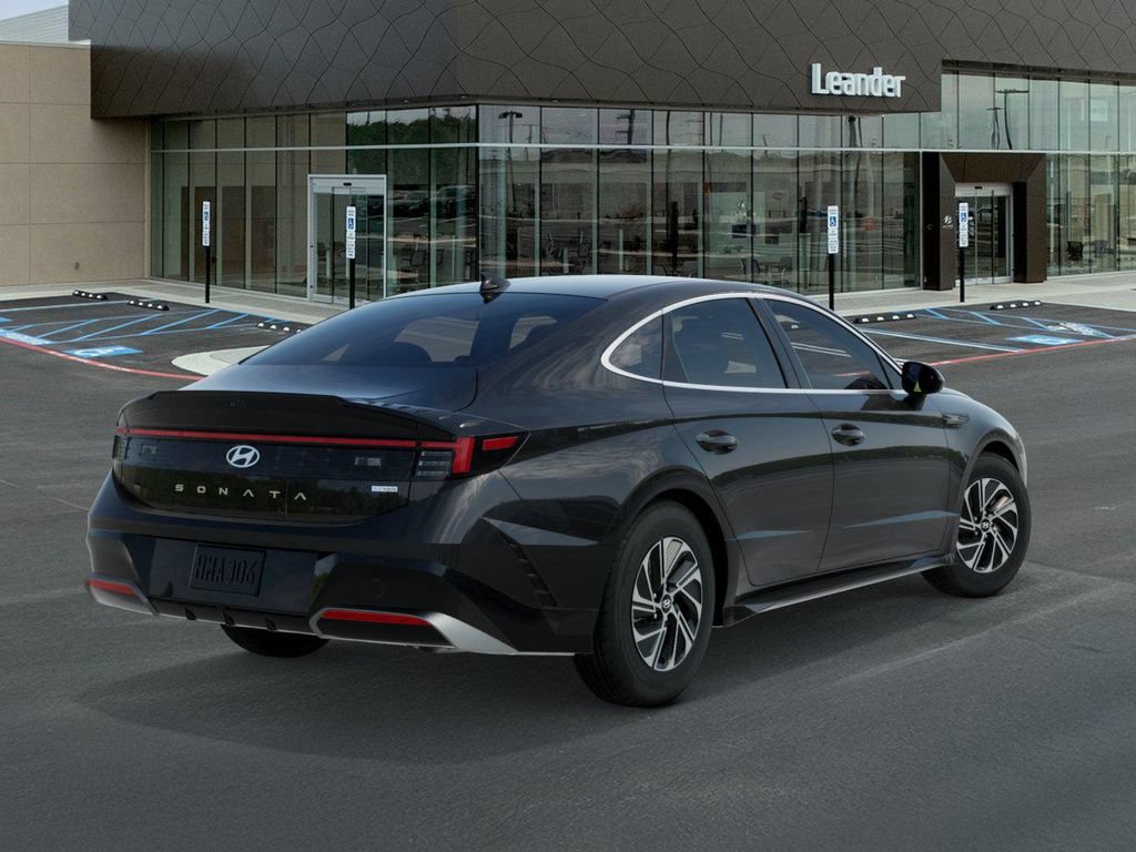 New 2026 Hyundai Sonata Blue FWD image 4