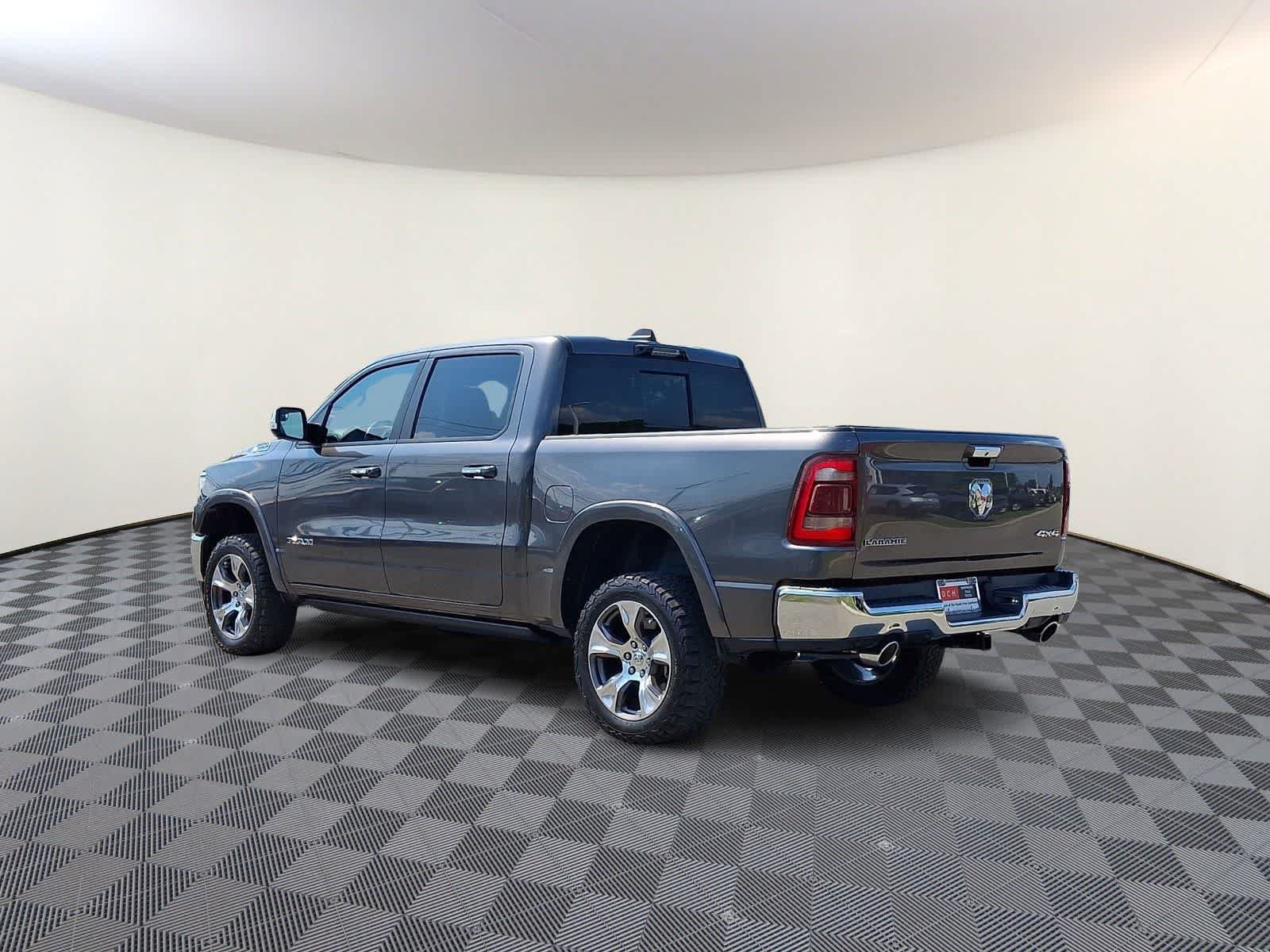 Used 2021 RAM 1500 Laramie AWD/4WD image 7
