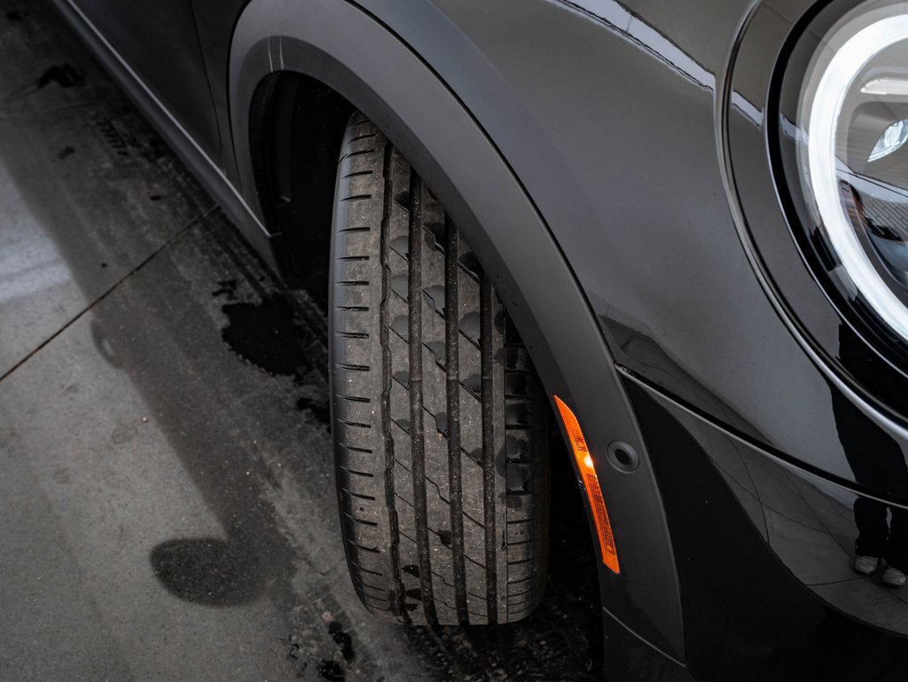 Certified 2025 MINI Cooper S image 46