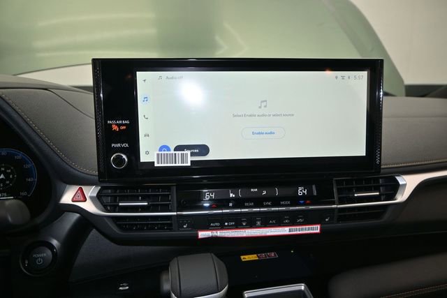 Used 2026 Toyota Sienna XLE Woodland Edition AWD/4WD image 7