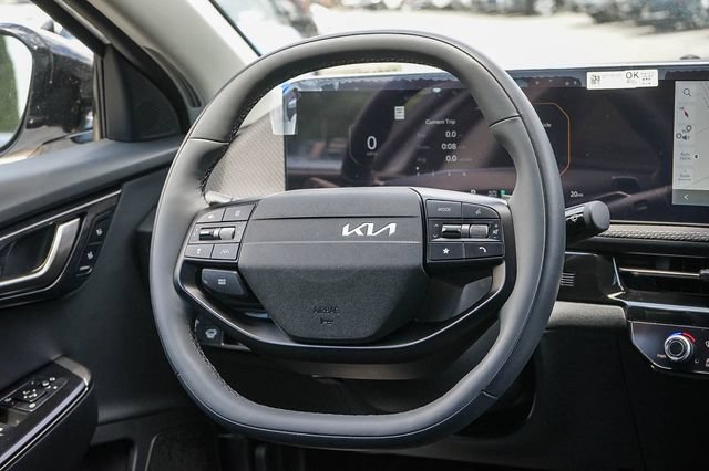 New 2026 Kia EV6 Wind RWD image 7