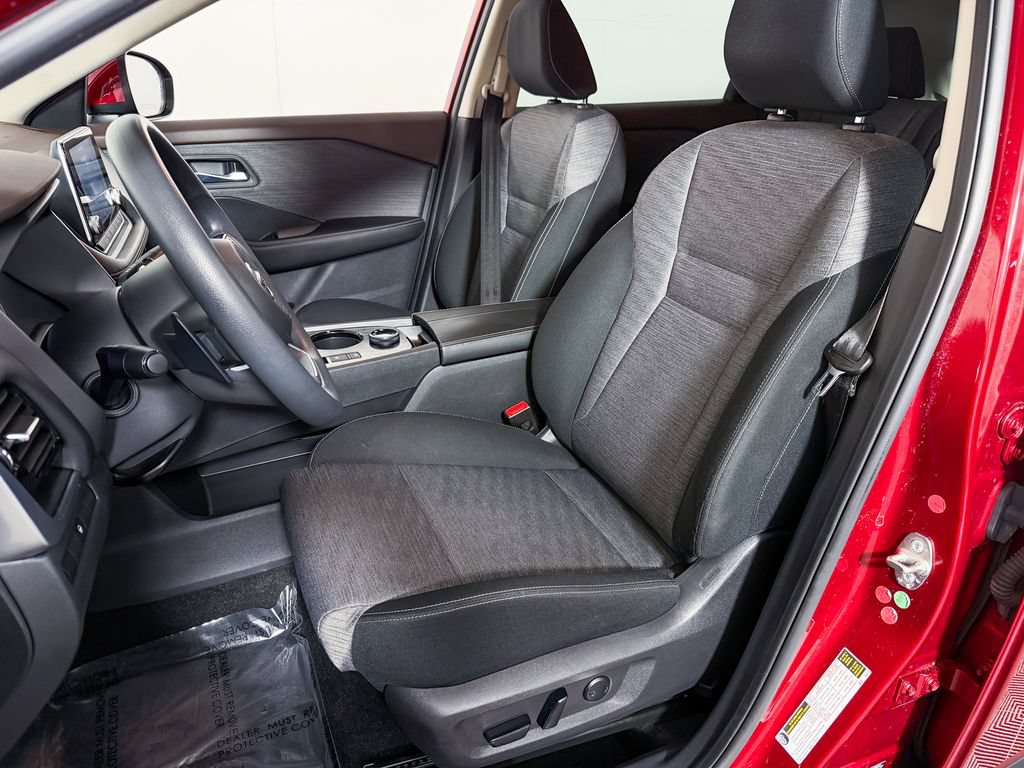 Certified 2021 Nissan Rogue SV AWD/4WD image 16