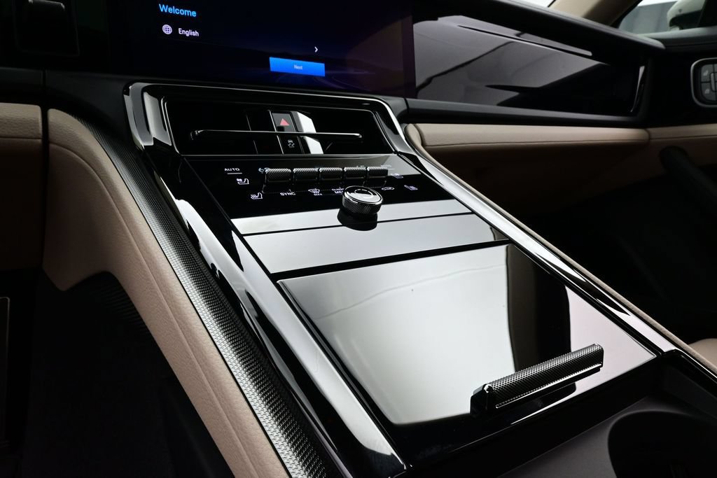 New 2026 Porsche Panamera 4 AWD/4WD image 11