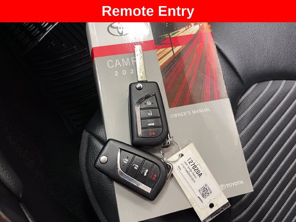Used 2024 Toyota Camry SE FWD image 4