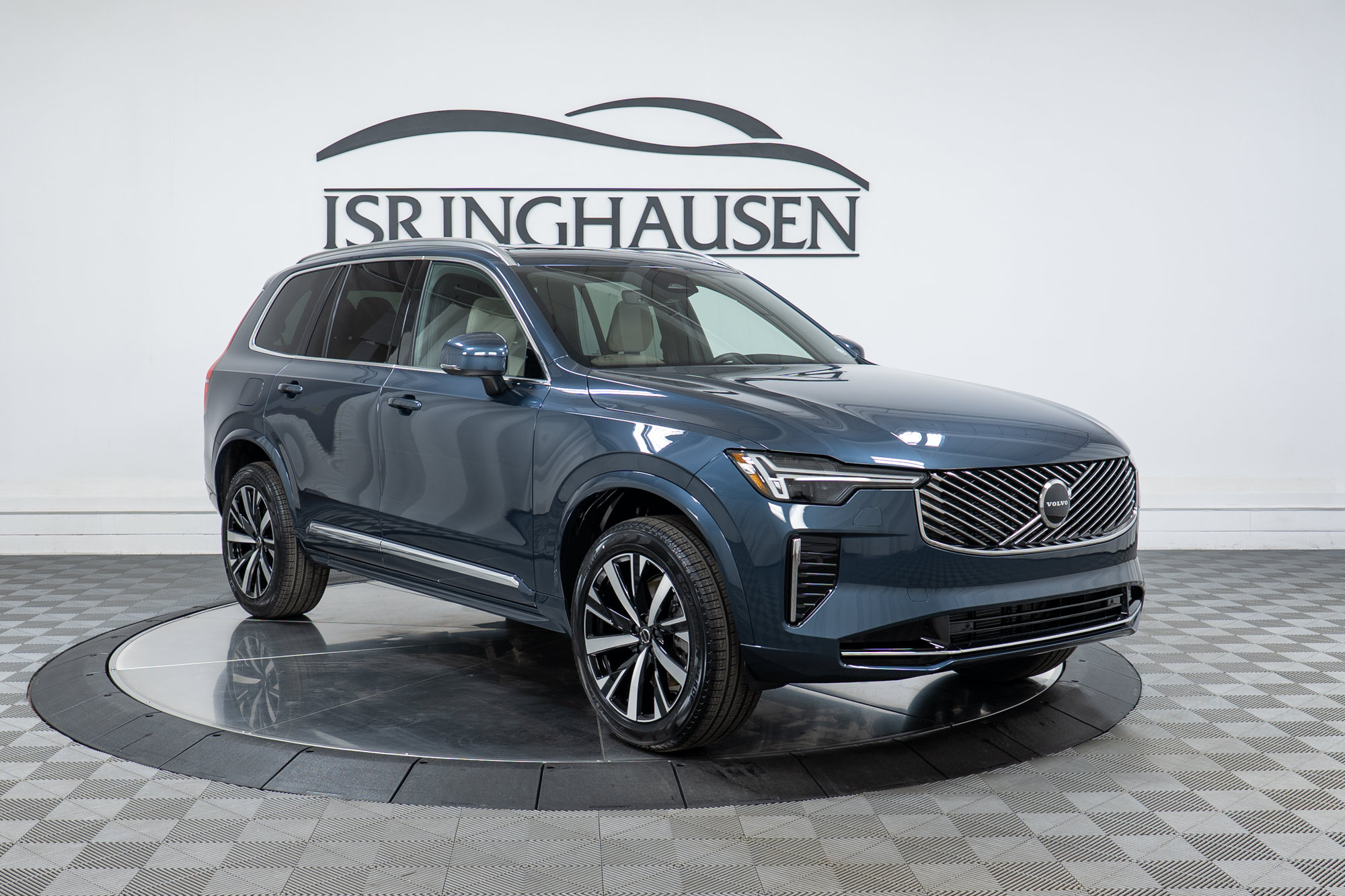 New 2026 Volvo XC90 B6 Core AWD/4WD image 3