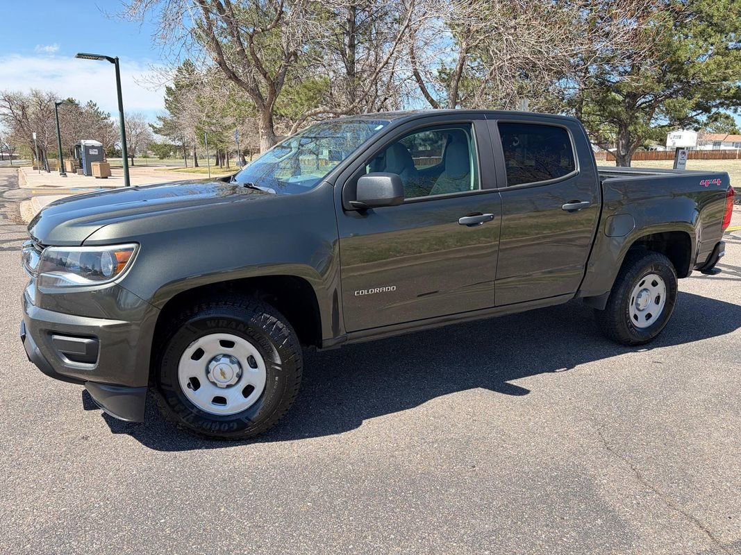 Used 2018 Chevrolet Colorado W/T w/ WT Convenience Package AWD/4WD image 3