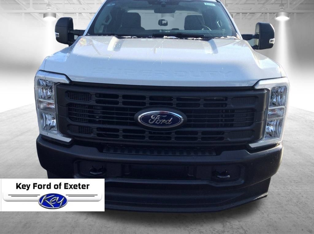 New 2026 Ford F250 XL w/ F-250 >10K GVWR Package image 4