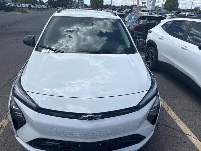 New 2027 Chevrolet Bolt RS FWD image 2