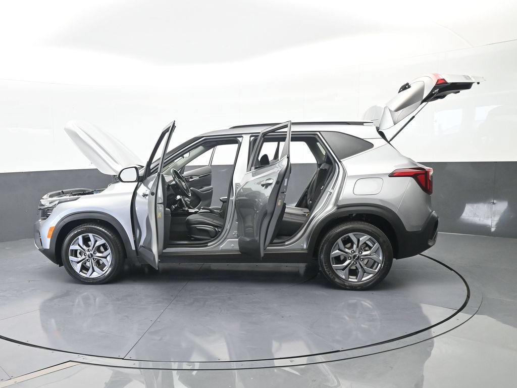 Used 2024 Kia Seltos S FWD image 73
