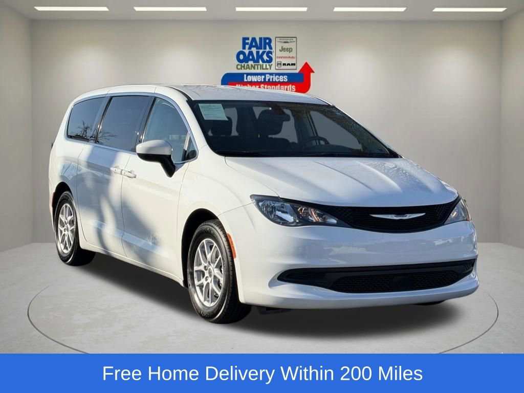 Used 2022 Chrysler Voyager LX