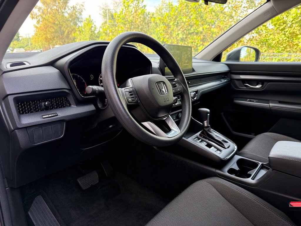 Used 2026 Honda CR-V LX image 9