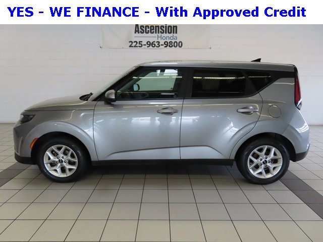 Used 2024 Kia Soul LX w/ Option Group 015 image 3
