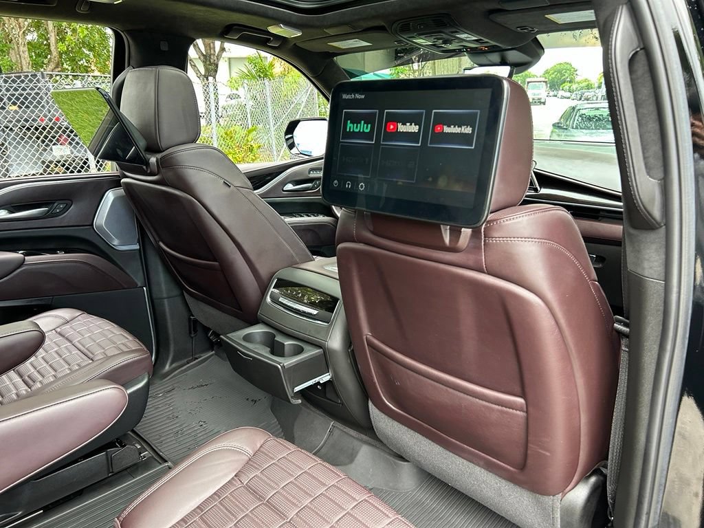 Used 2024 Cadillac Escalade Sport Platinum AWD/4WD image 50