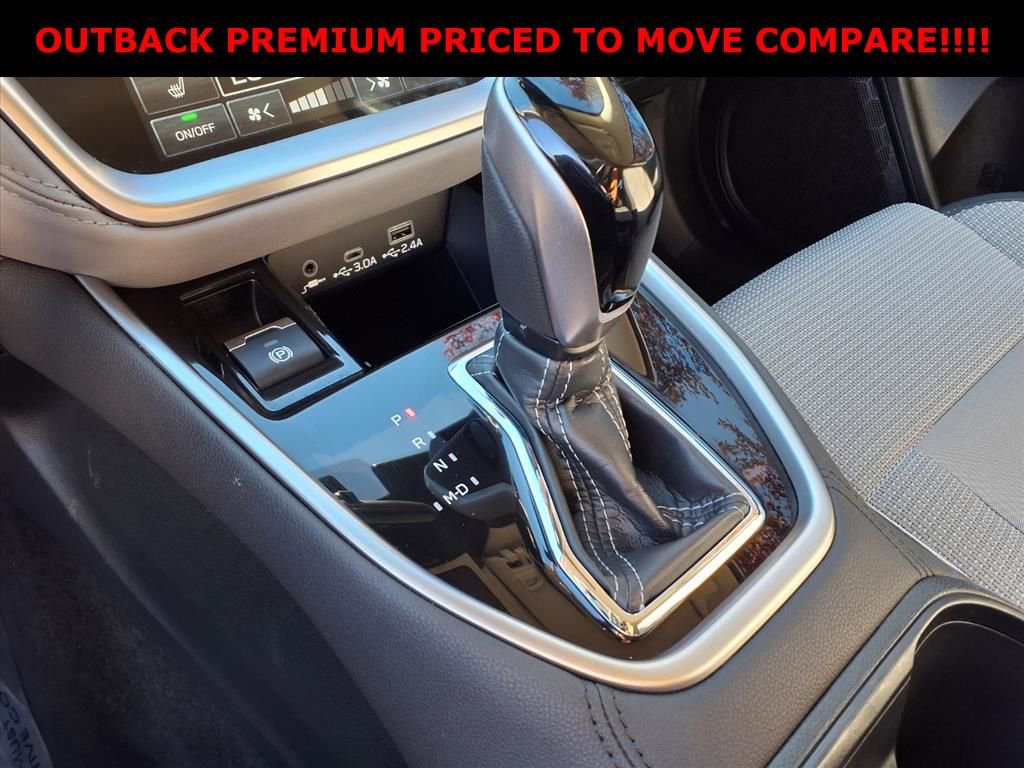 Used 2024 Subaru Outback Premium image 14