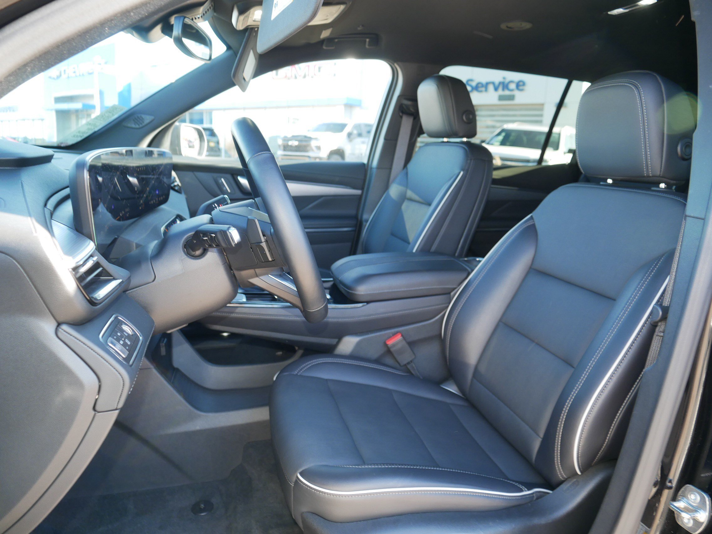 Used 2026 Buick Enclave Preferred AWD/4WD image 33