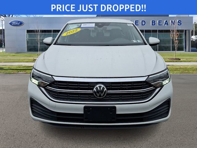Used 2022 Volkswagen Jetta S image 2