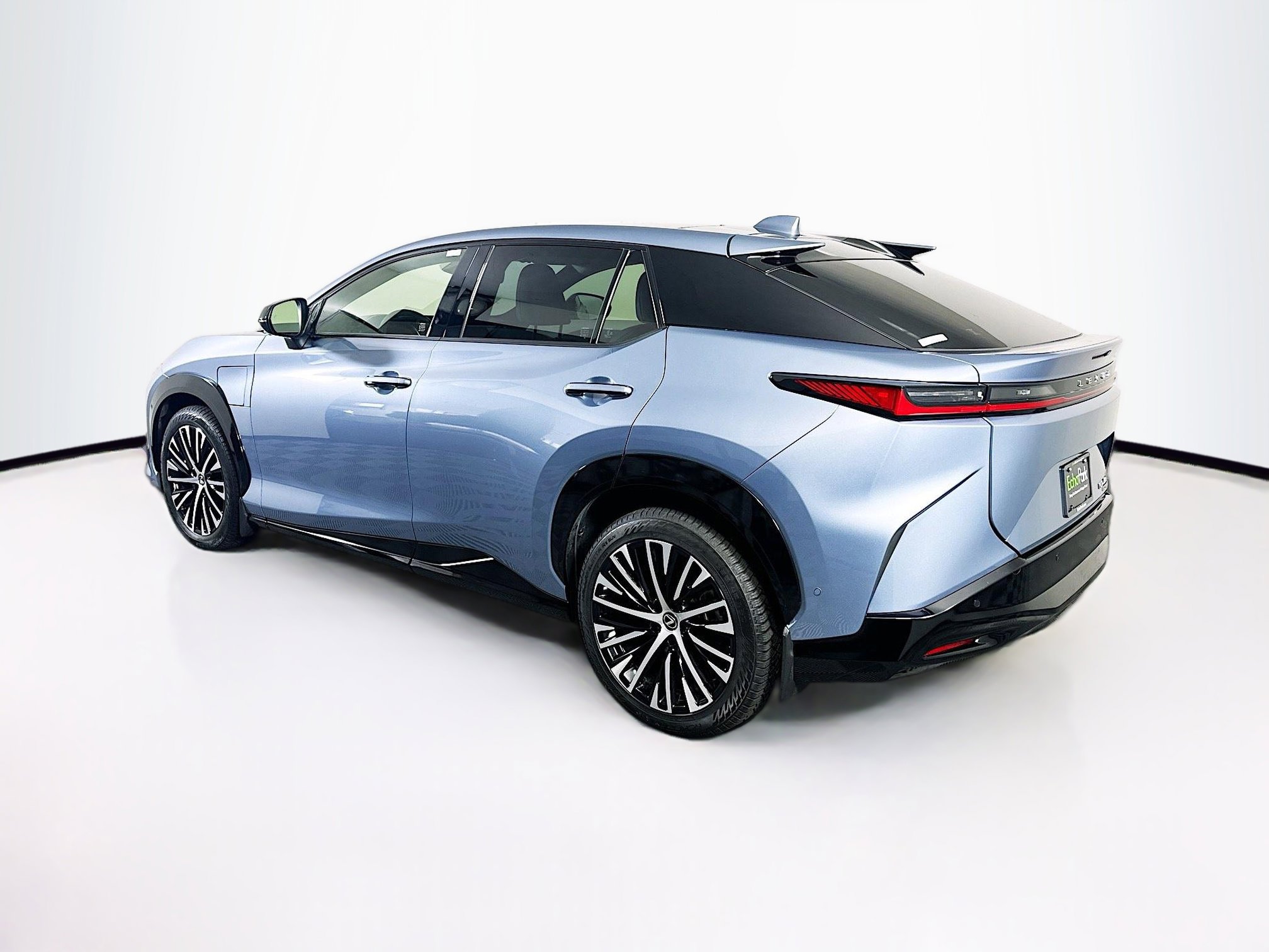 Used 2023 Lexus RZ 450e Premium w/ Technology Package image 5