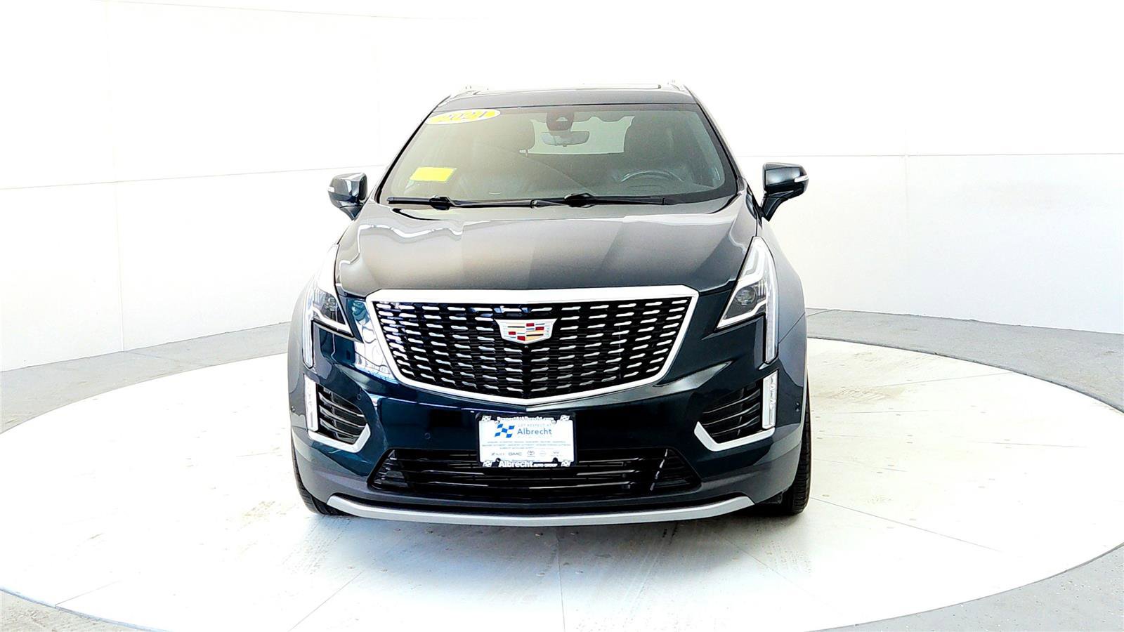 Used 2024 Cadillac XT5 Premium Luxury w/ Technology Package image 8