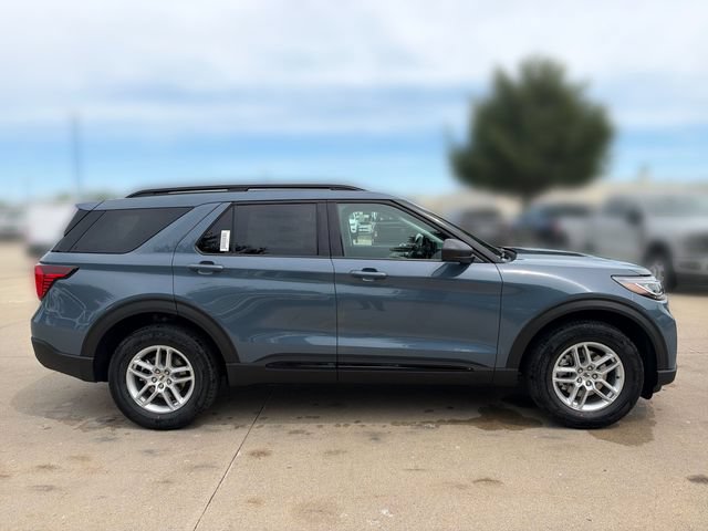 New 2026 Ford Explorer Active AWD/4WD image 4