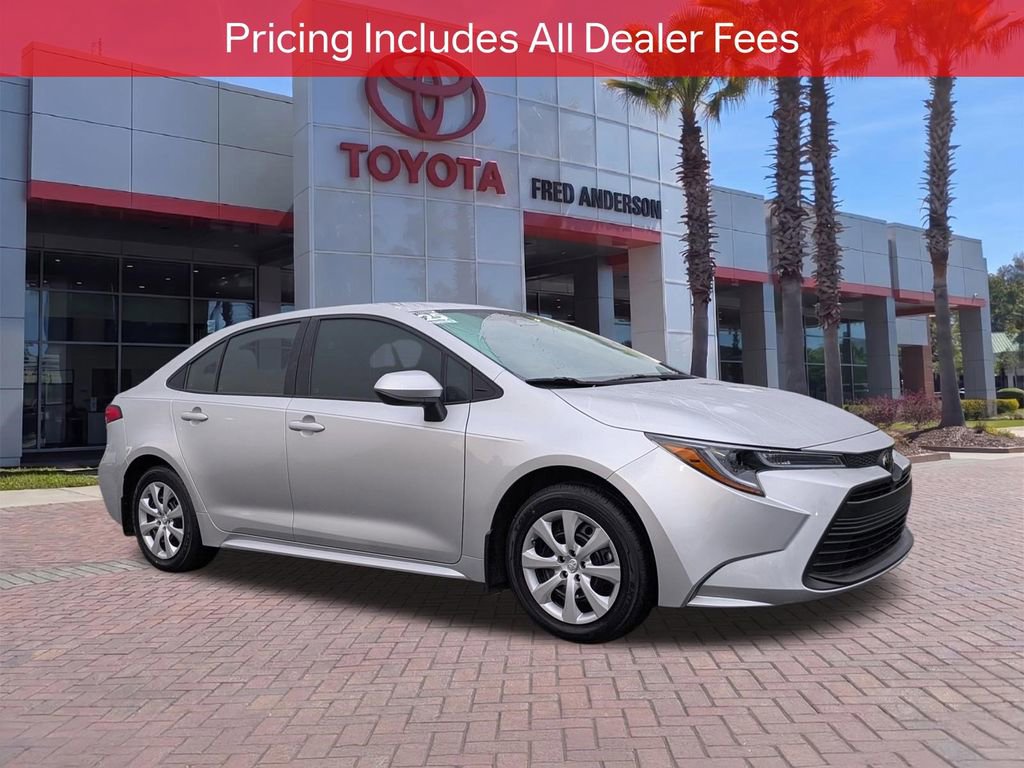 Certified 2025 Toyota Corolla LE FWD image 1