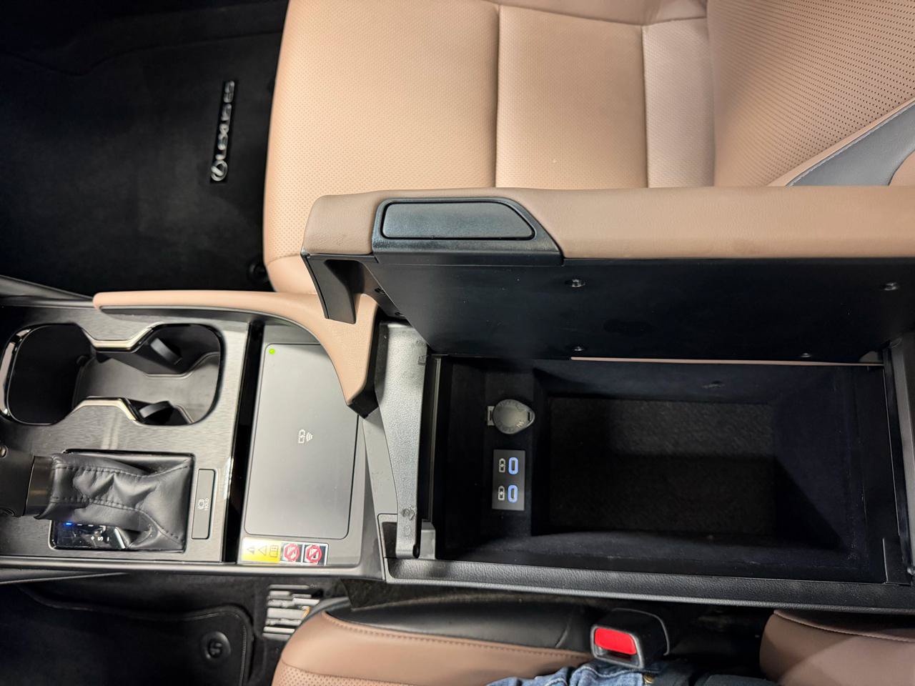 Used 2023 Lexus ES 350 w/ Premium Package FWD image 23