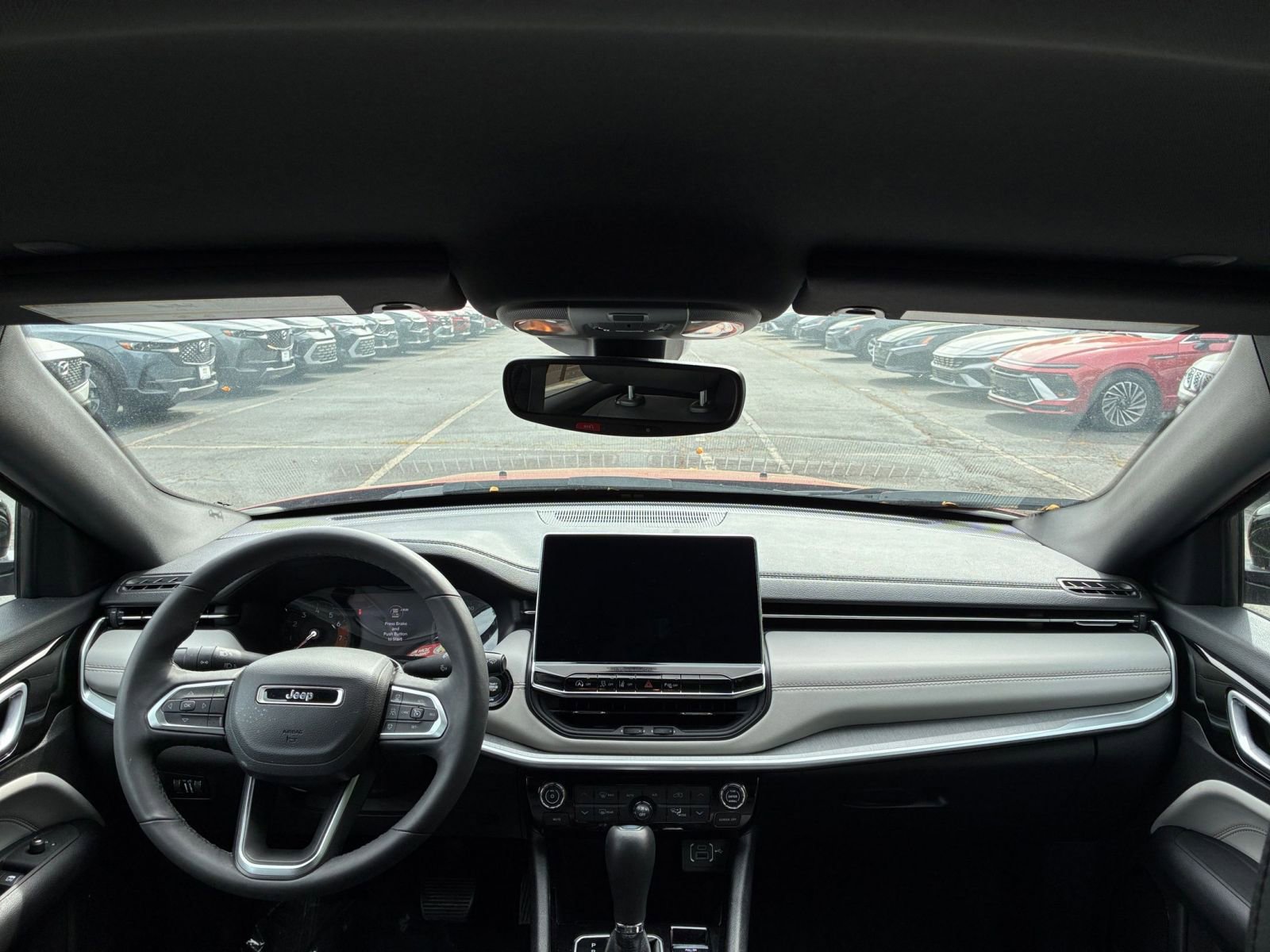 Used 2025 Jeep Compass Limited image 34