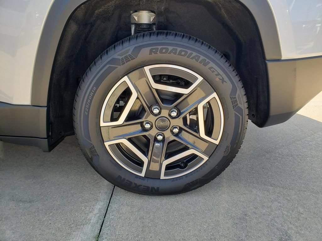 New 2026 Jeep Cherokee Limited AWD/4WD image 15