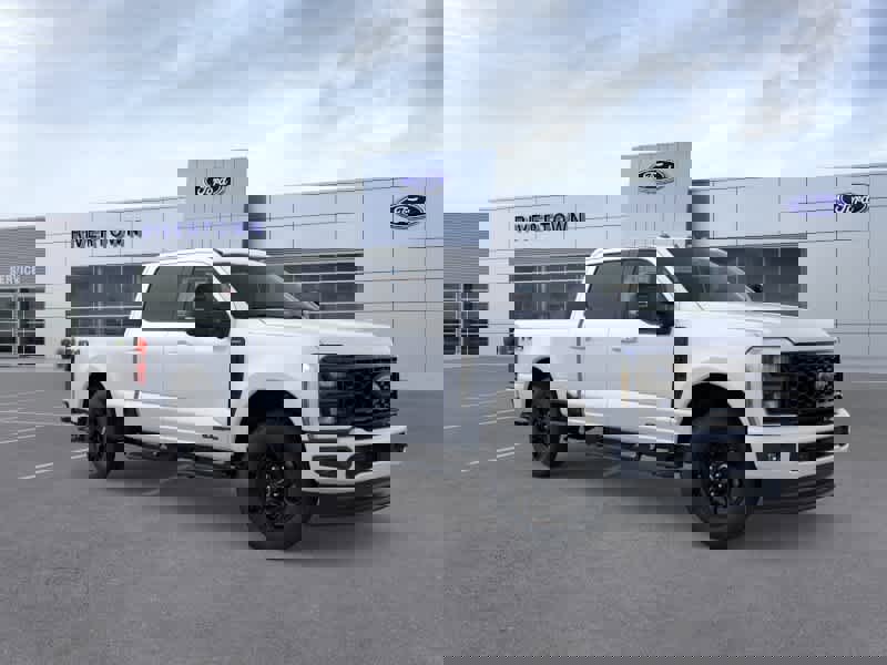 New 2026 Ford F250 Lariat w/ Black Appearance Package image 8