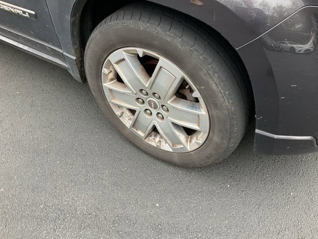 Used 2016 GMC Acadia Denali image 3