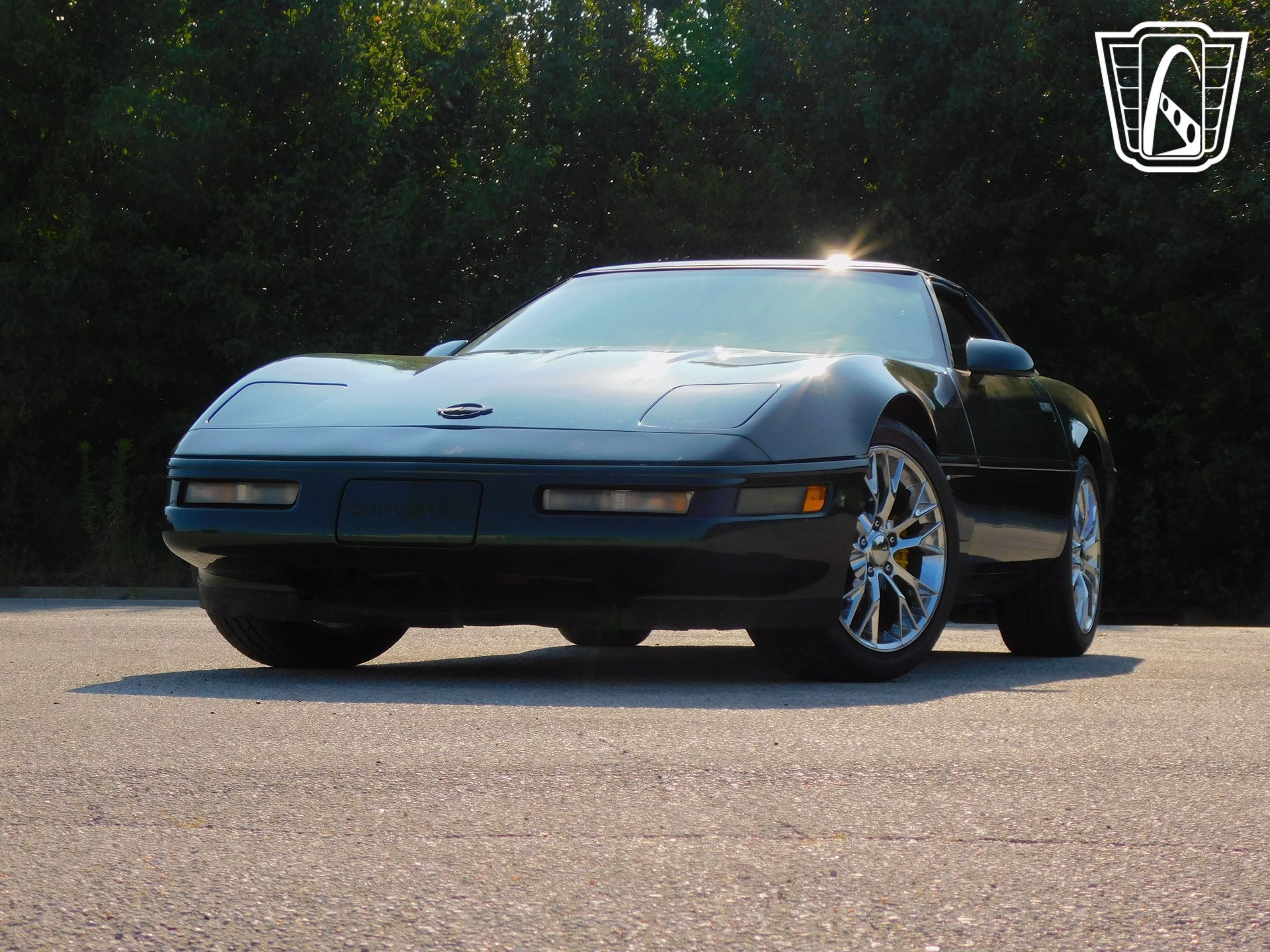 Used 1995 Chevrolet Corvette Coupe image 2