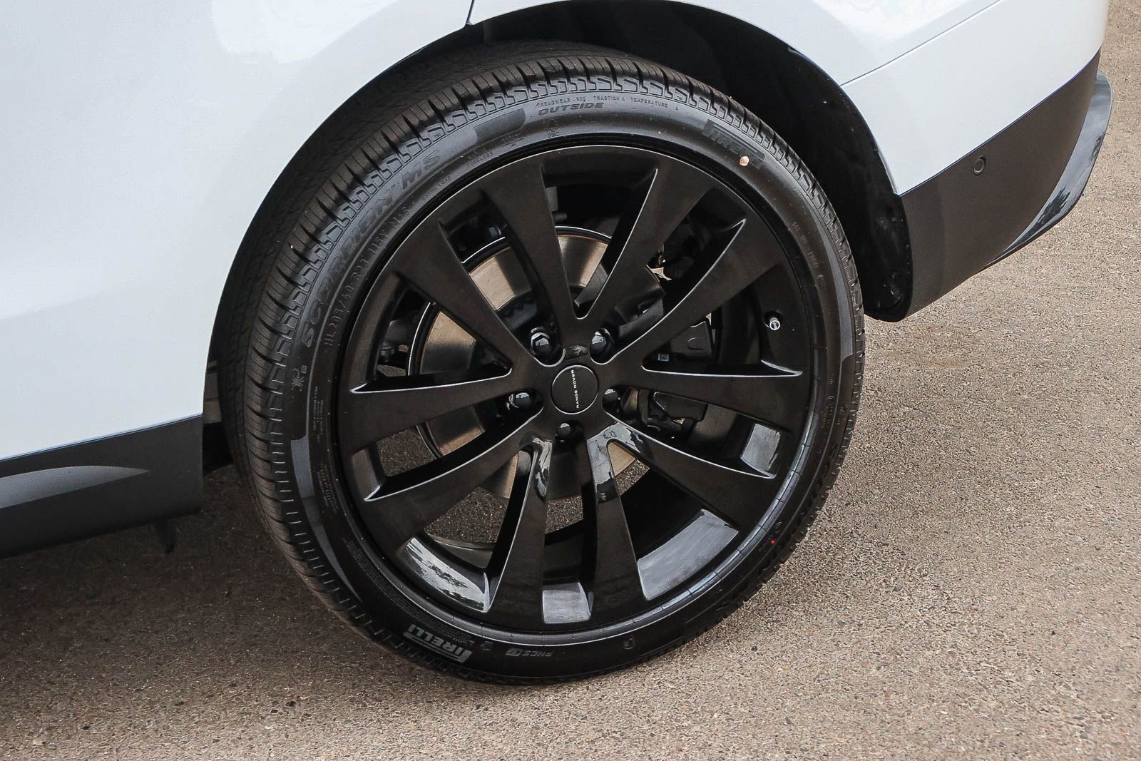 New 2026 Land Rover Range Rover Sport SE AWD/4WD image 10
