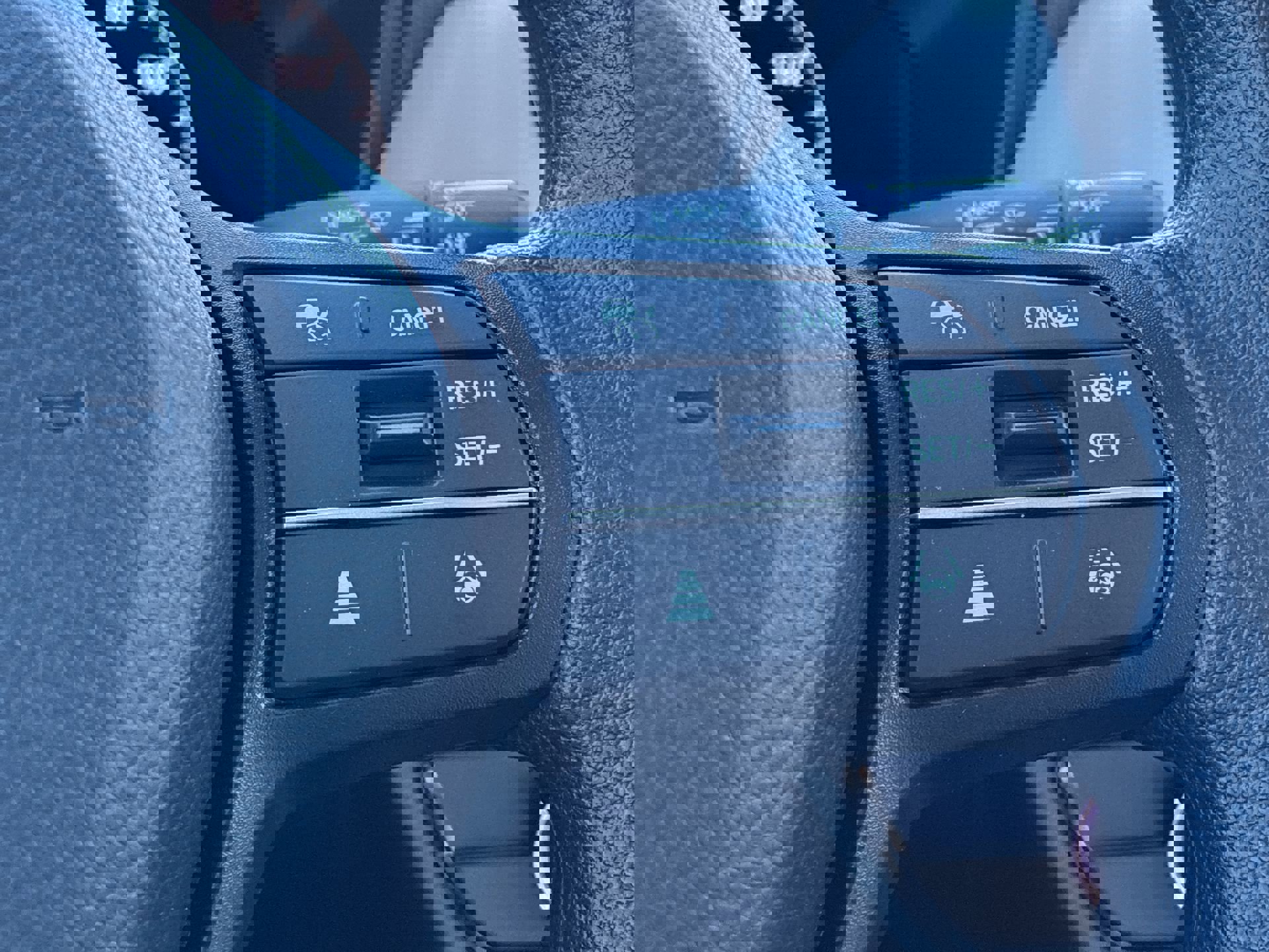 Certified 2026 Honda HR-V LX image 25